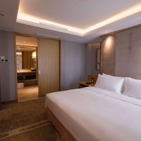 Ramada Plaza By Wyndham Fuzhou South Hotell Eksteriør bilde
