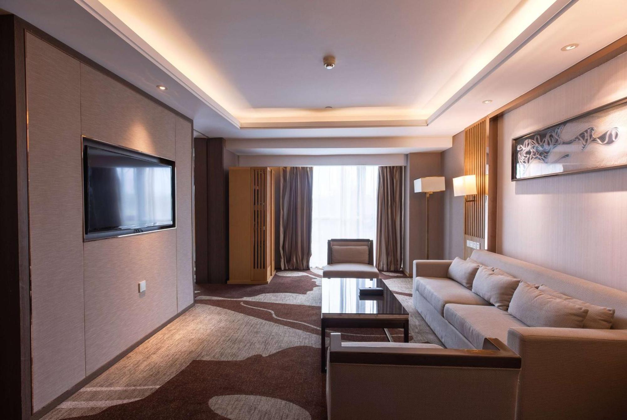 Ramada Plaza By Wyndham Fuzhou South Hotell Eksteriør bilde