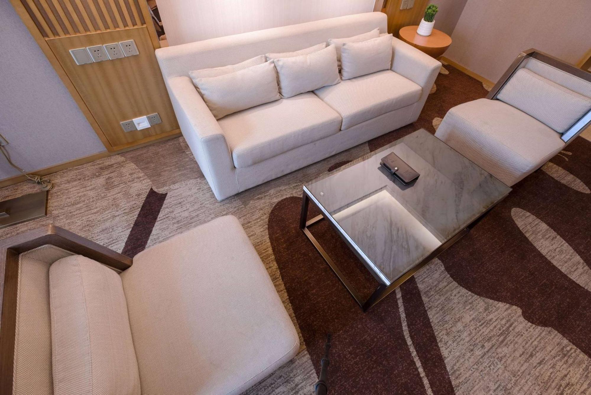 Ramada Plaza By Wyndham Fuzhou South Hotell Eksteriør bilde